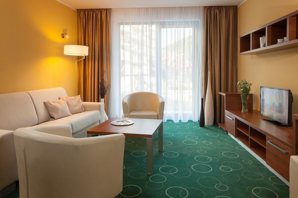Wellness Hotel Panorama Trenčianske Teplice Εξωτερικό φωτογραφία