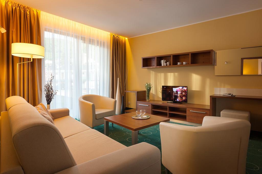 Wellness Hotel Panorama Trenčianske Teplice Εξωτερικό φωτογραφία